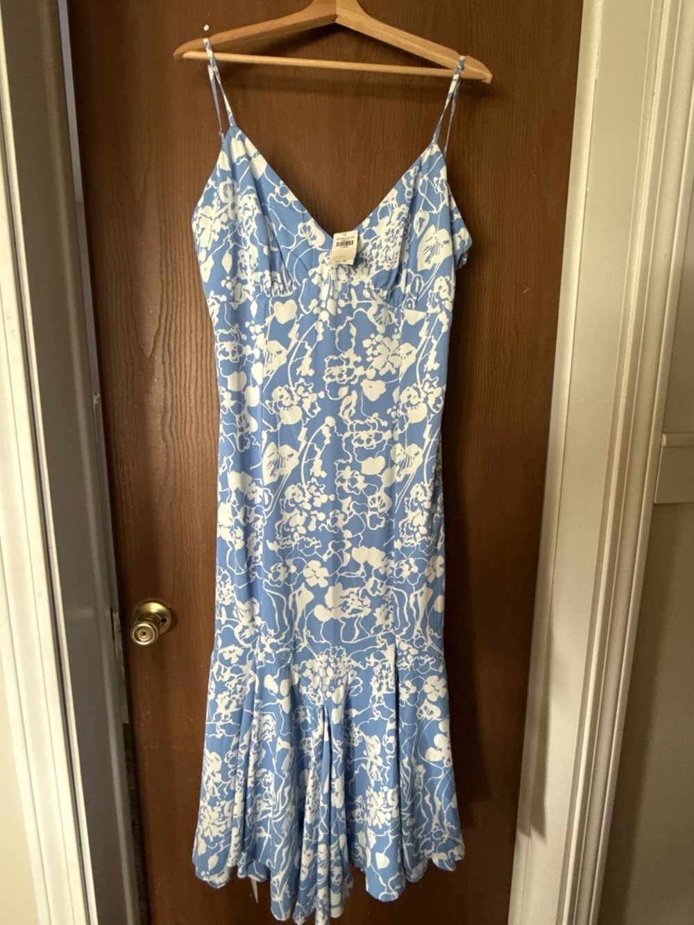 Abercrombie & Fitch Blue and White Floral Slip Midi Dress
